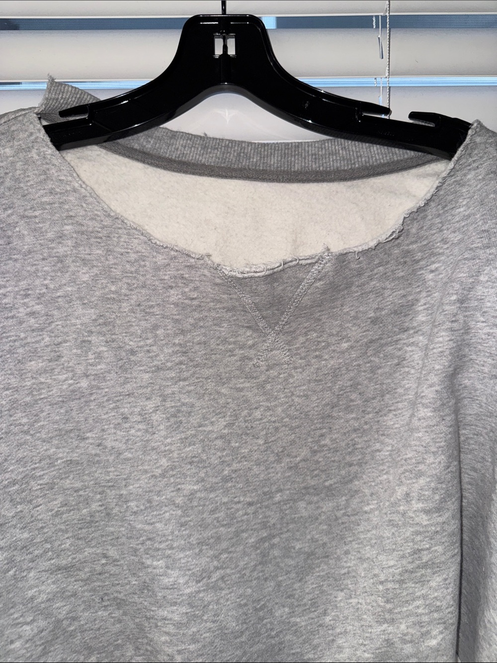Sweater - Picture 5 of 7